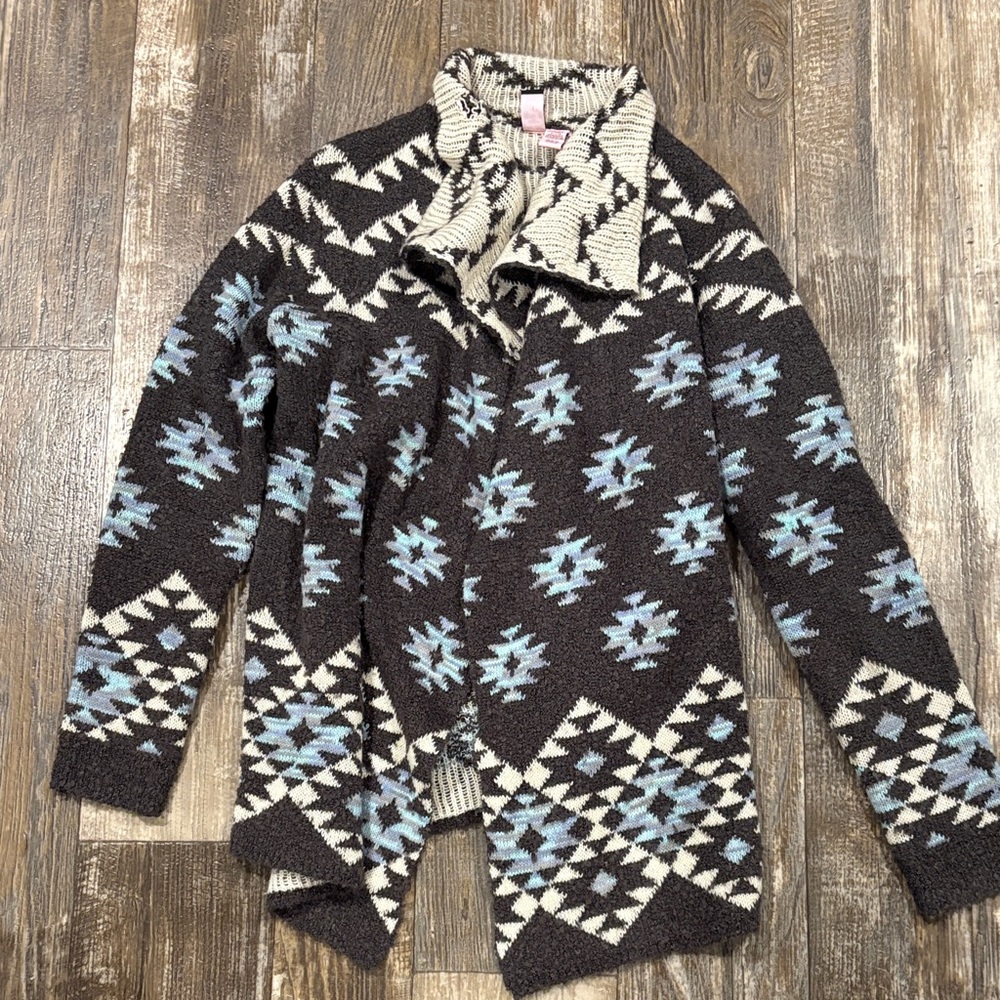 Love on a Hanger Geometric Black and Blue Cardigan